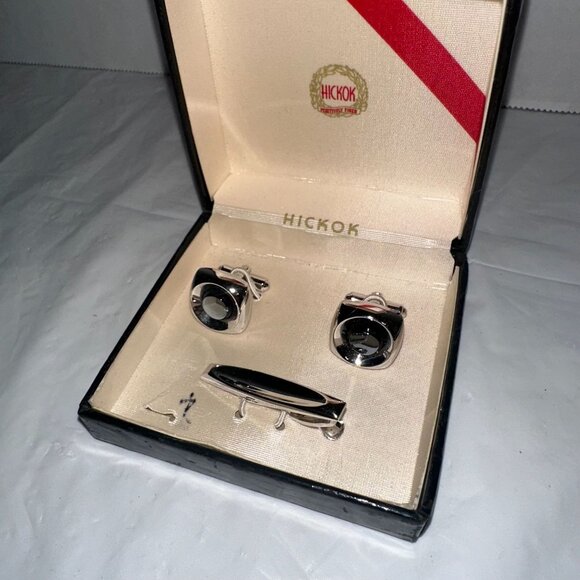 Hickok Mens Cufflink & Tie Clip Set In Original Box - Picture 3 of 4